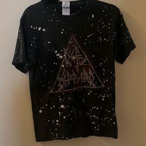 Def Leopard tee